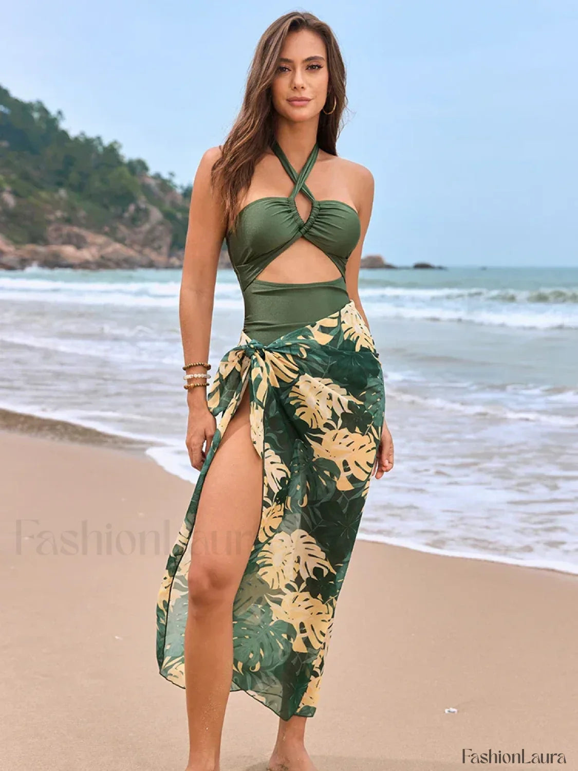 Hollow Out Skirted Three Piece Set Green / S