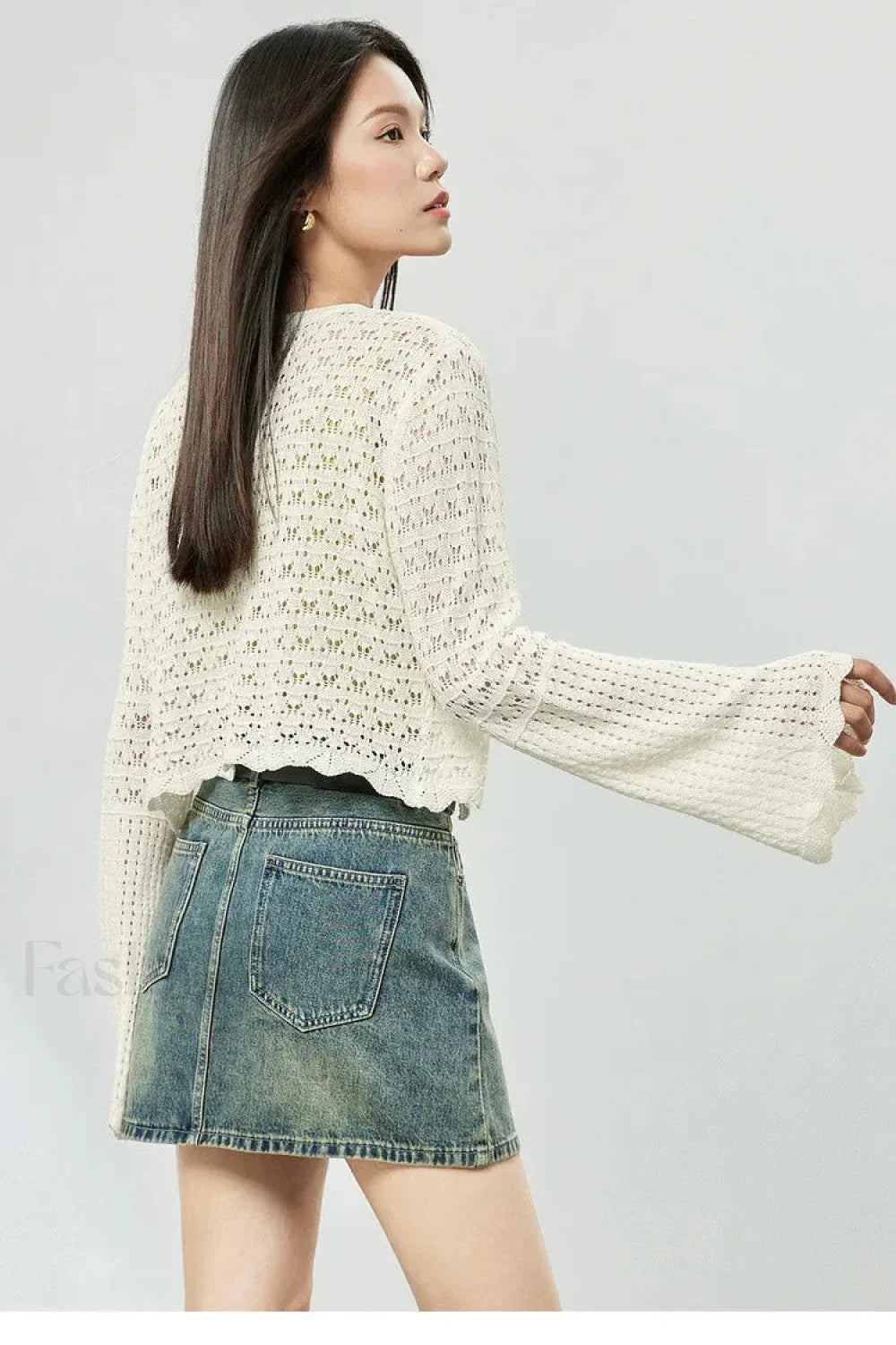 Hollow Out V neck Knit Cropped Cardigan