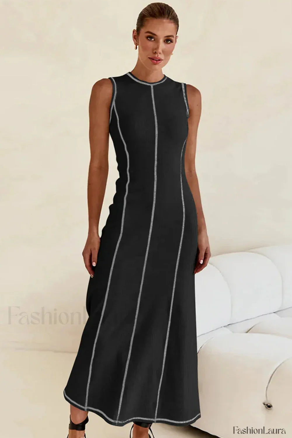 Knitted Sleeveless Round Neck A Line Slip Dress Black White / S