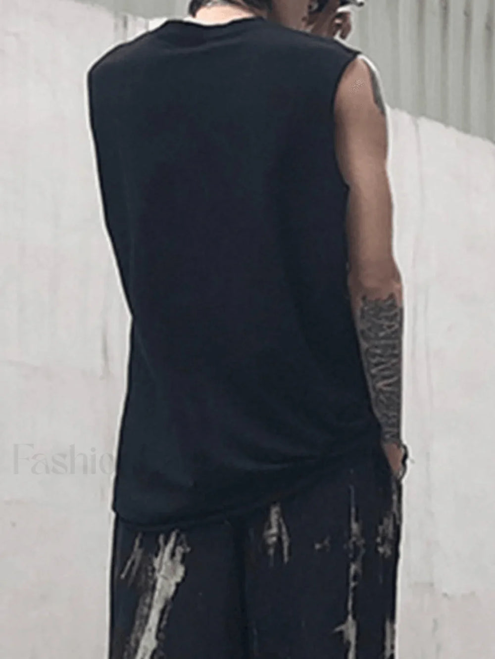 Men’s Distressed Vest Tops&Tees