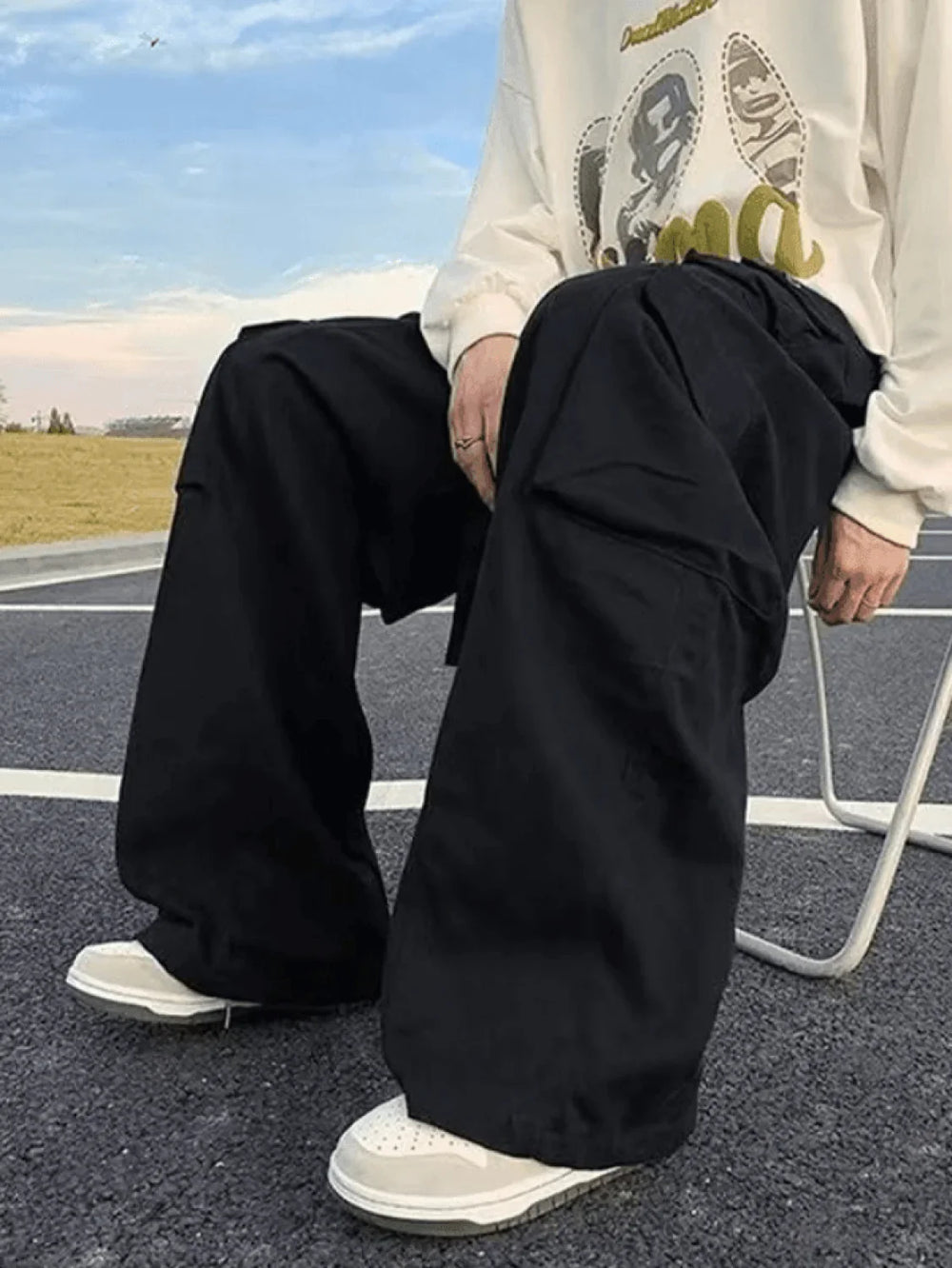Men’s Strap Detail Pocket Loose Cargo Pants Pants