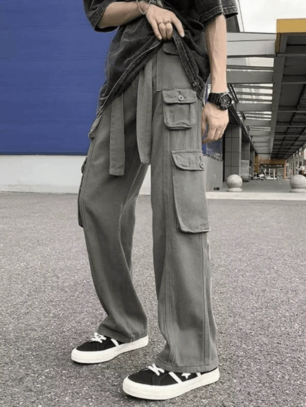 Men’s Strap Detail Pocket Loose Cargo Pants Gray / M Pants