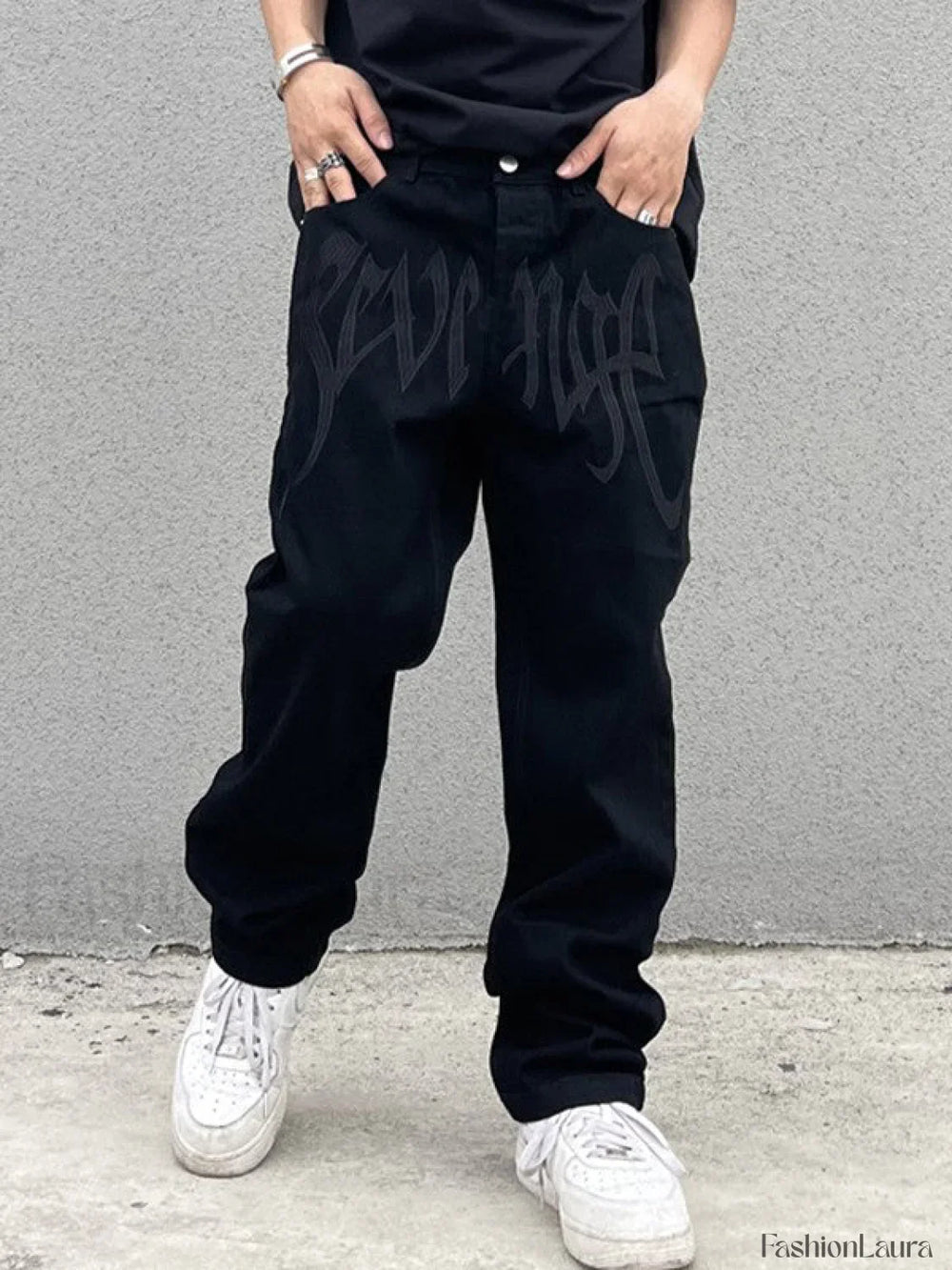 Men’s Washed Revenge Straight Leg Jeans Black / S loose jeans