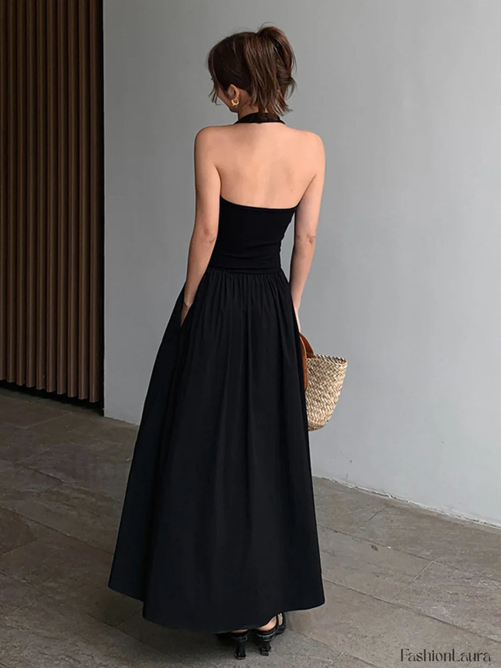 Minimalist Halter Backless Long Dress Dresses