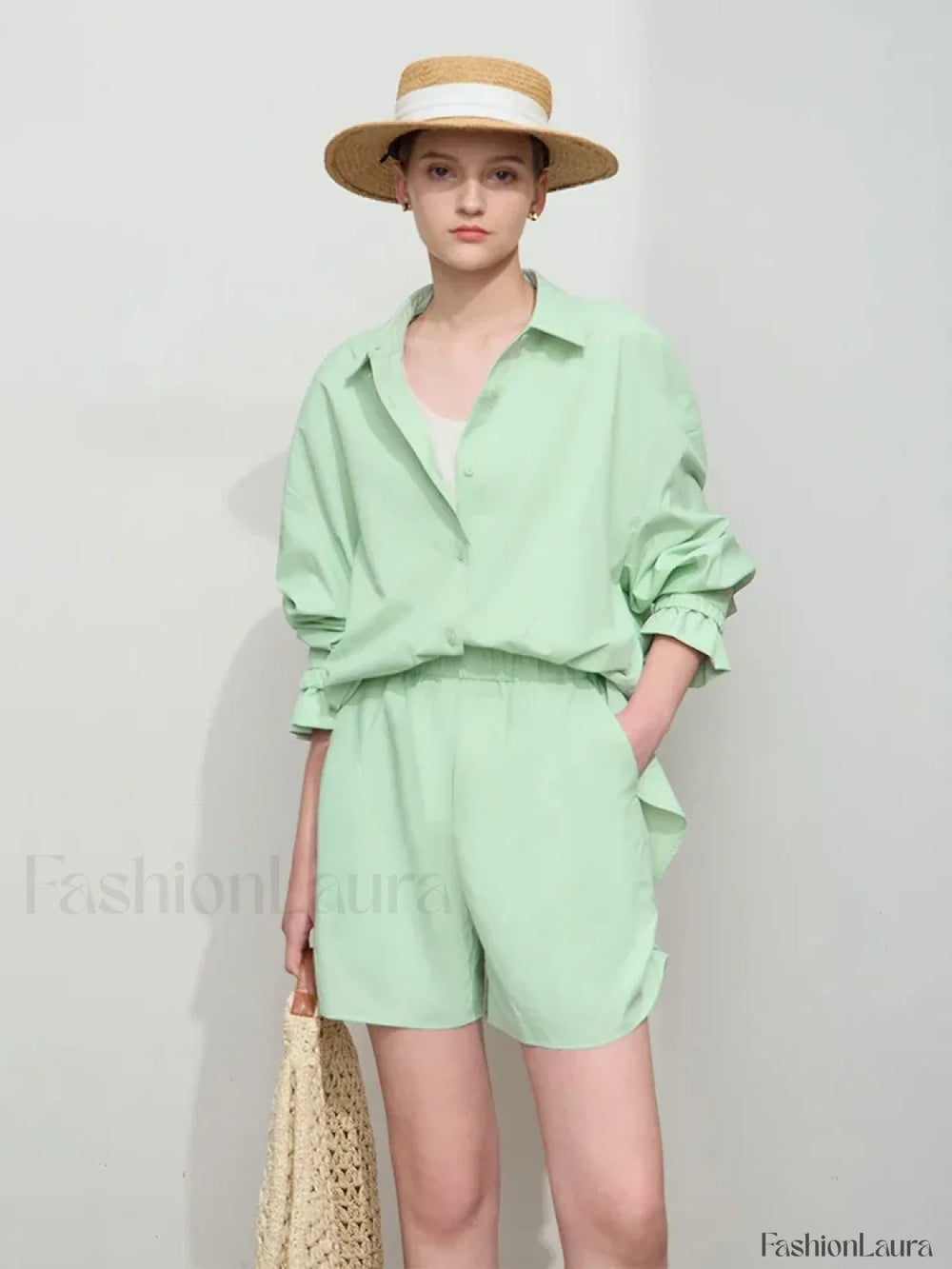 Minimalist Women Pleated Pocket Design Loose Short