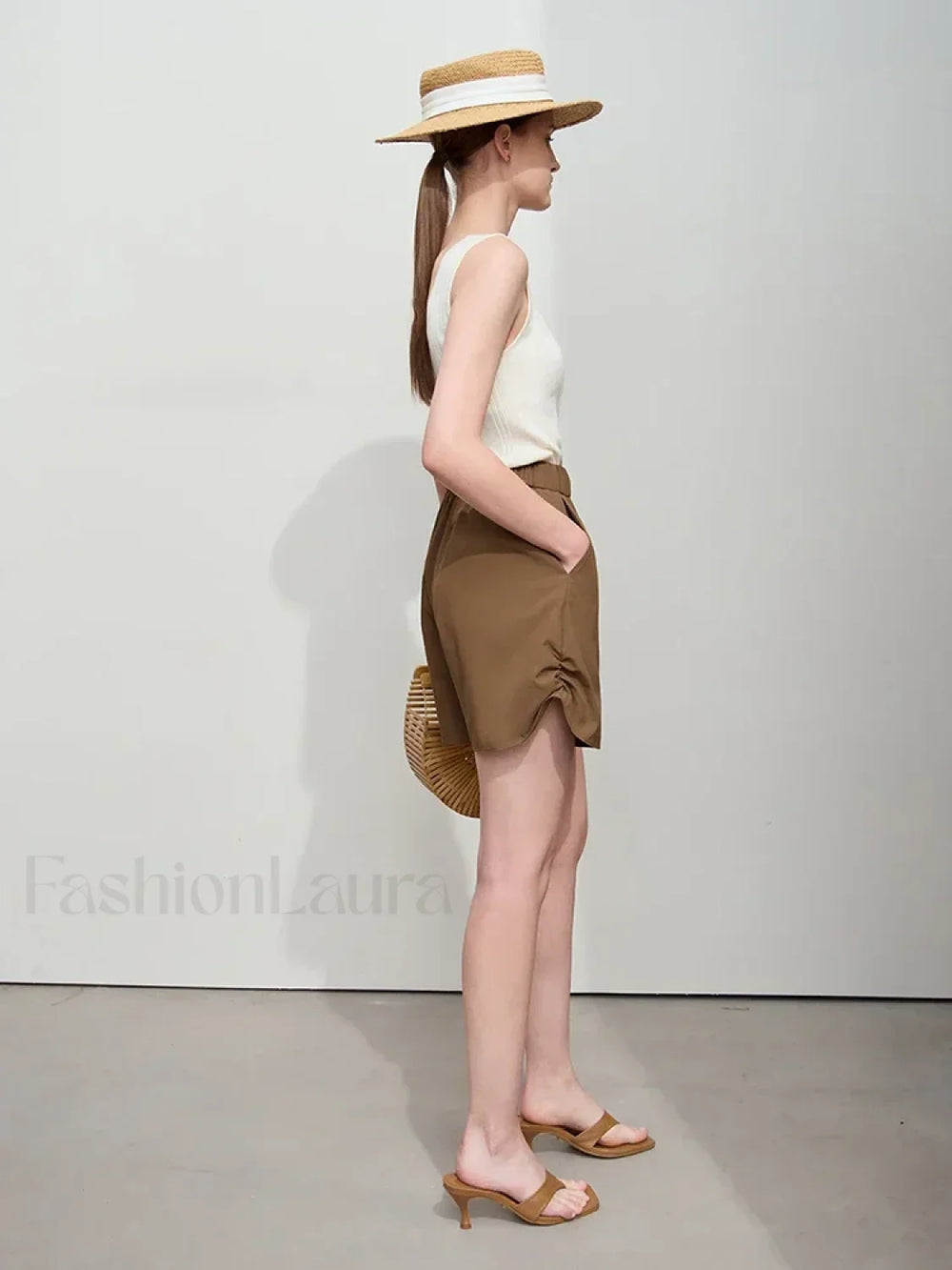 Minimalist Women Pleated Pocket Design Loose Short