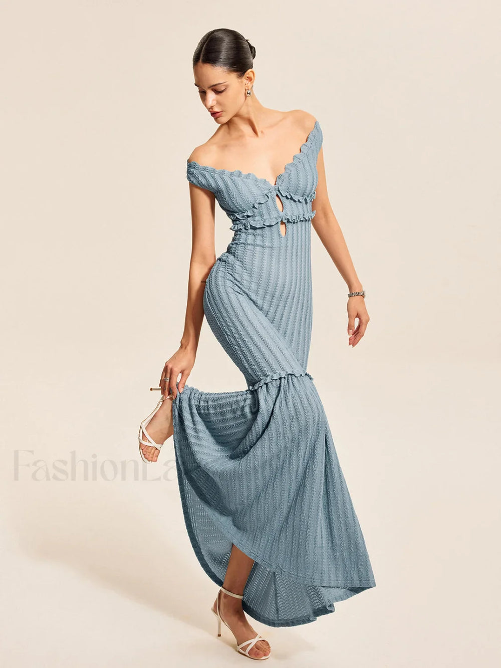 Off Shoulder Ruffle Detail Dress Blue / XS Dresses