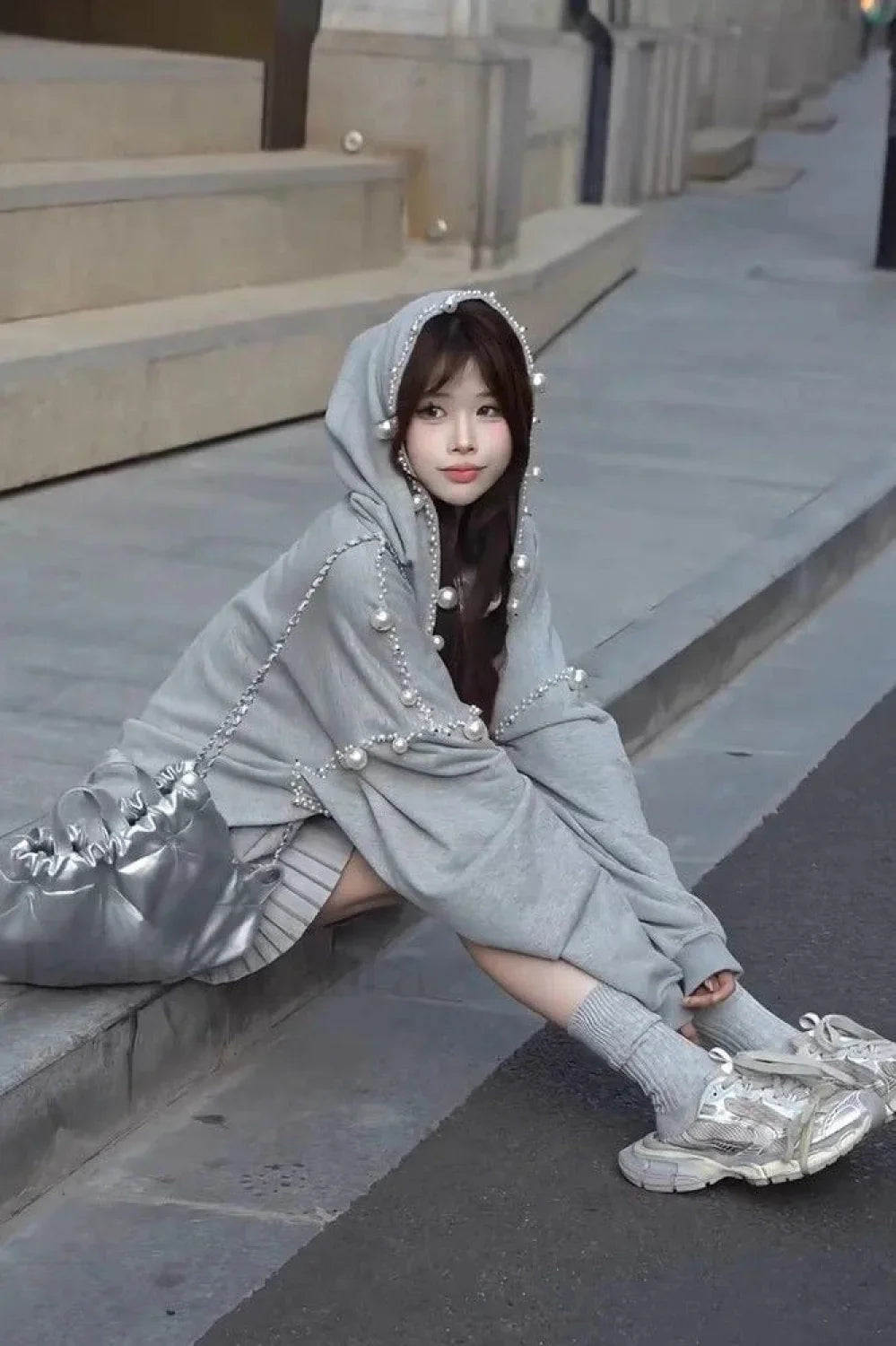 Pearl Embellished Hooded Zipper Hoodie