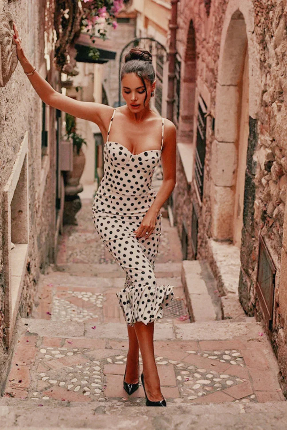 Polka Dot Pleated Slim Waist Strappy Maxi Dress