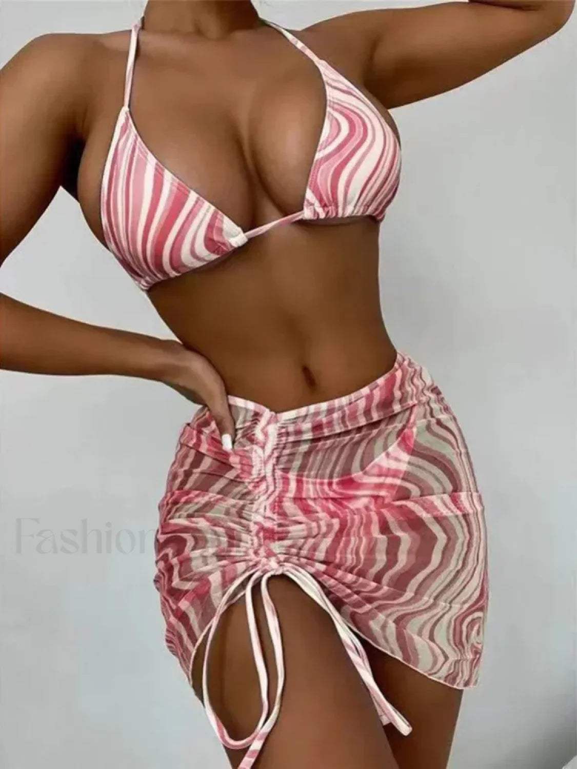 Printed Pleated Mesh Three Piece Set Red / S