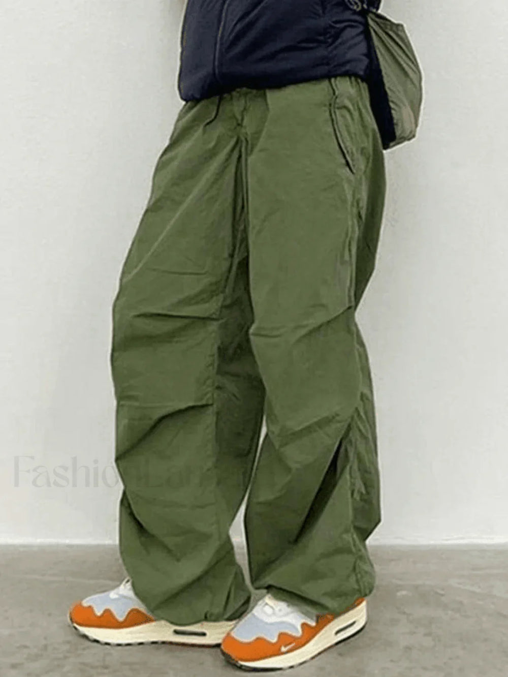 Relaxed Low Waist Cargo Pants Pants