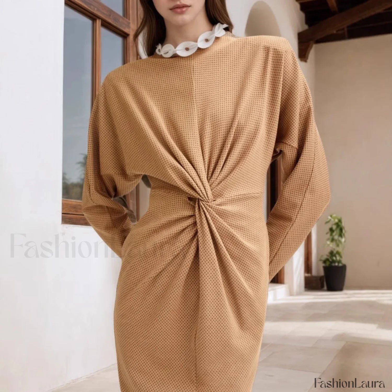Round Neck Waist Twist Slim Fit Midi Maxi Dress