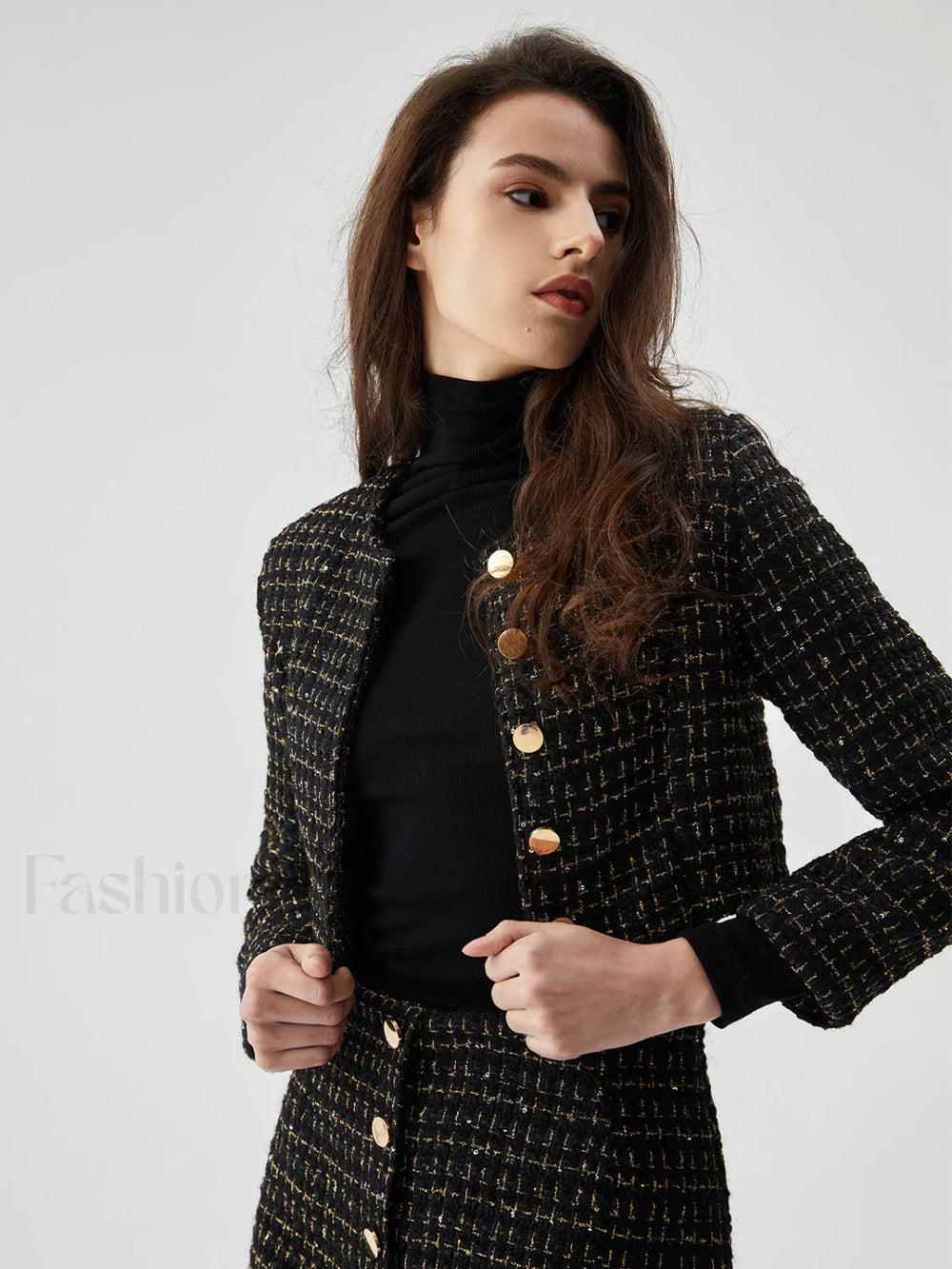 Sequined Button Graceful Short Blazer Blazers