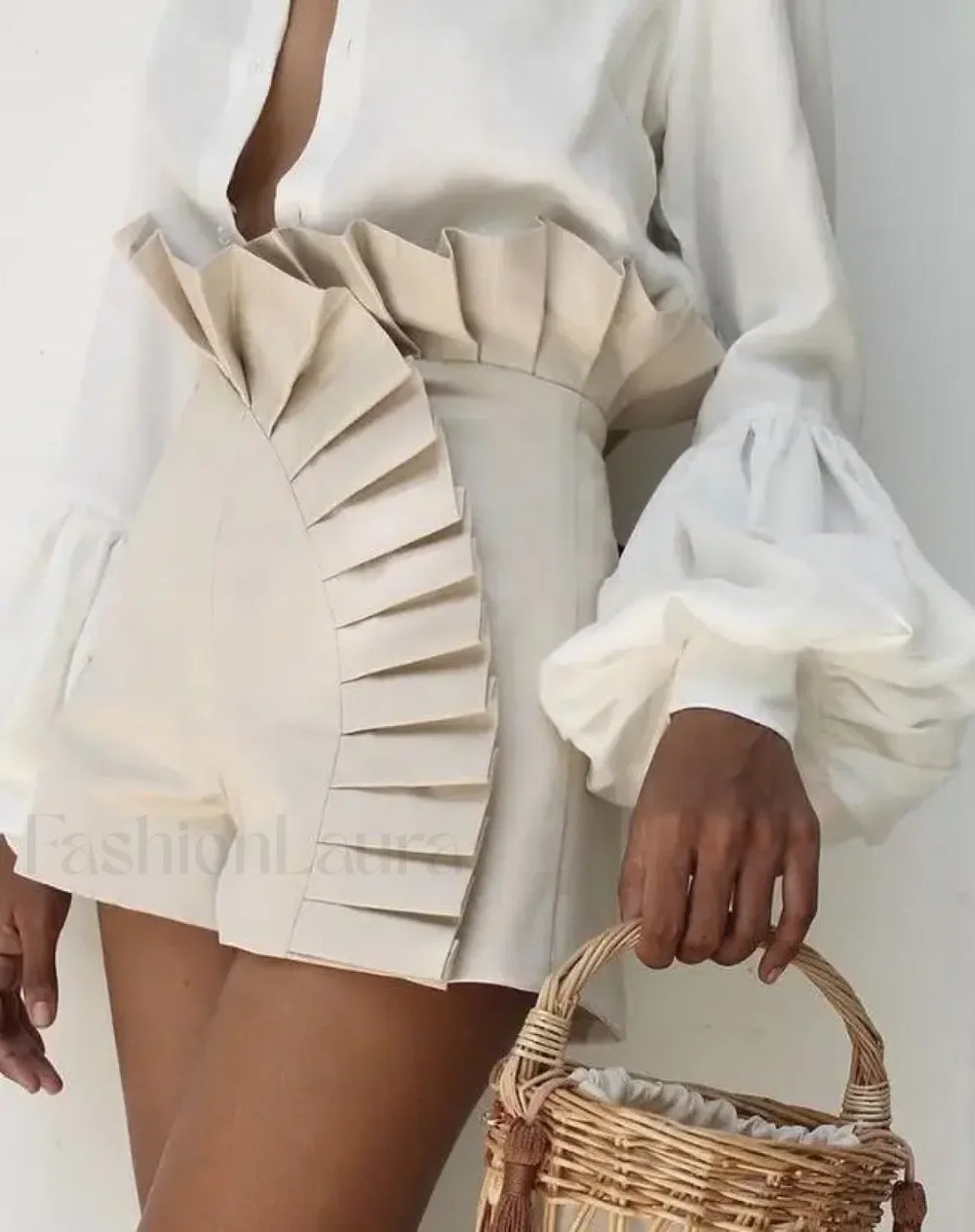 Sexy Solid Color High Street Ruffled High Waist Short