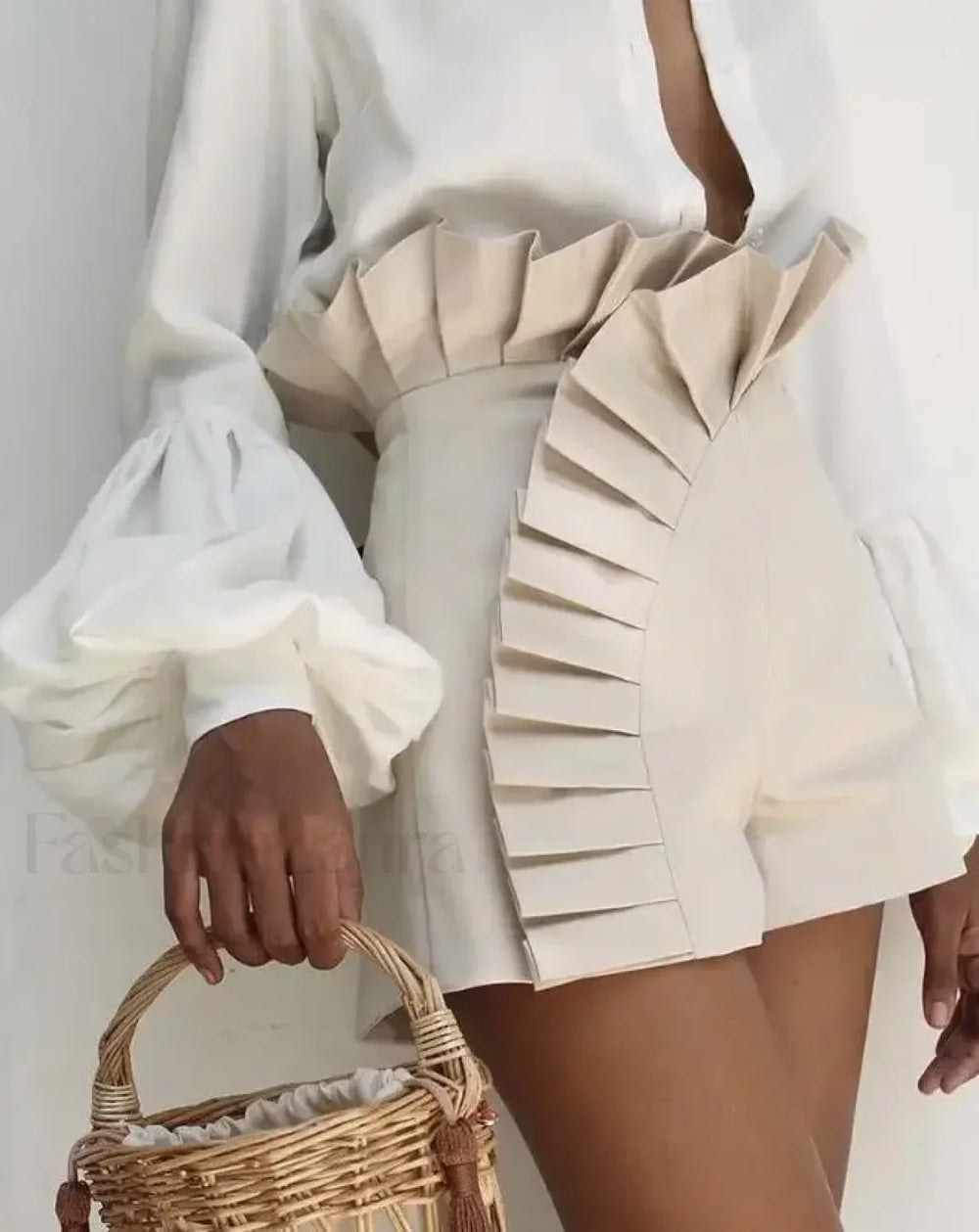 Sexy Solid Color High Street Ruffled High Waist Short white / S