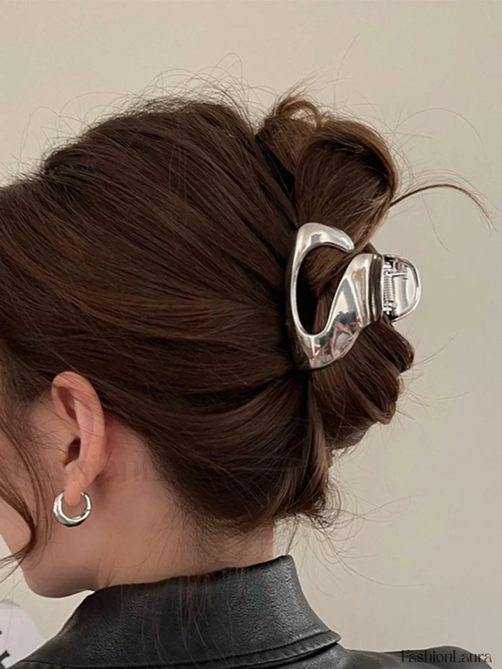 Silver Effect Graceful Hair Claw Silver / One Size Hair Accessories