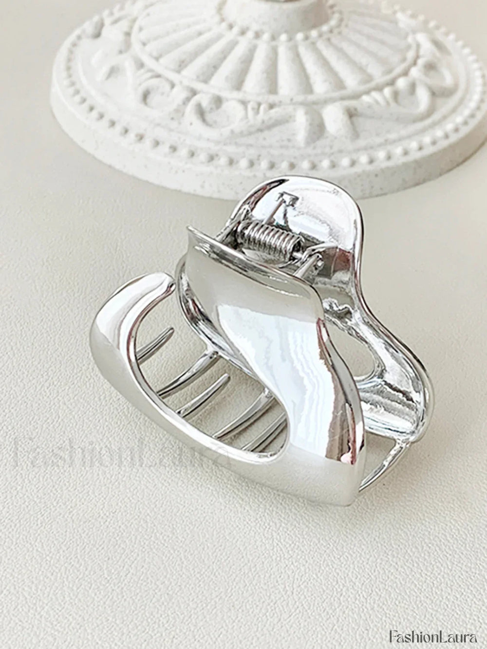 Silver Effect Graceful Hair Claw Silver / One Size Hair Accessories