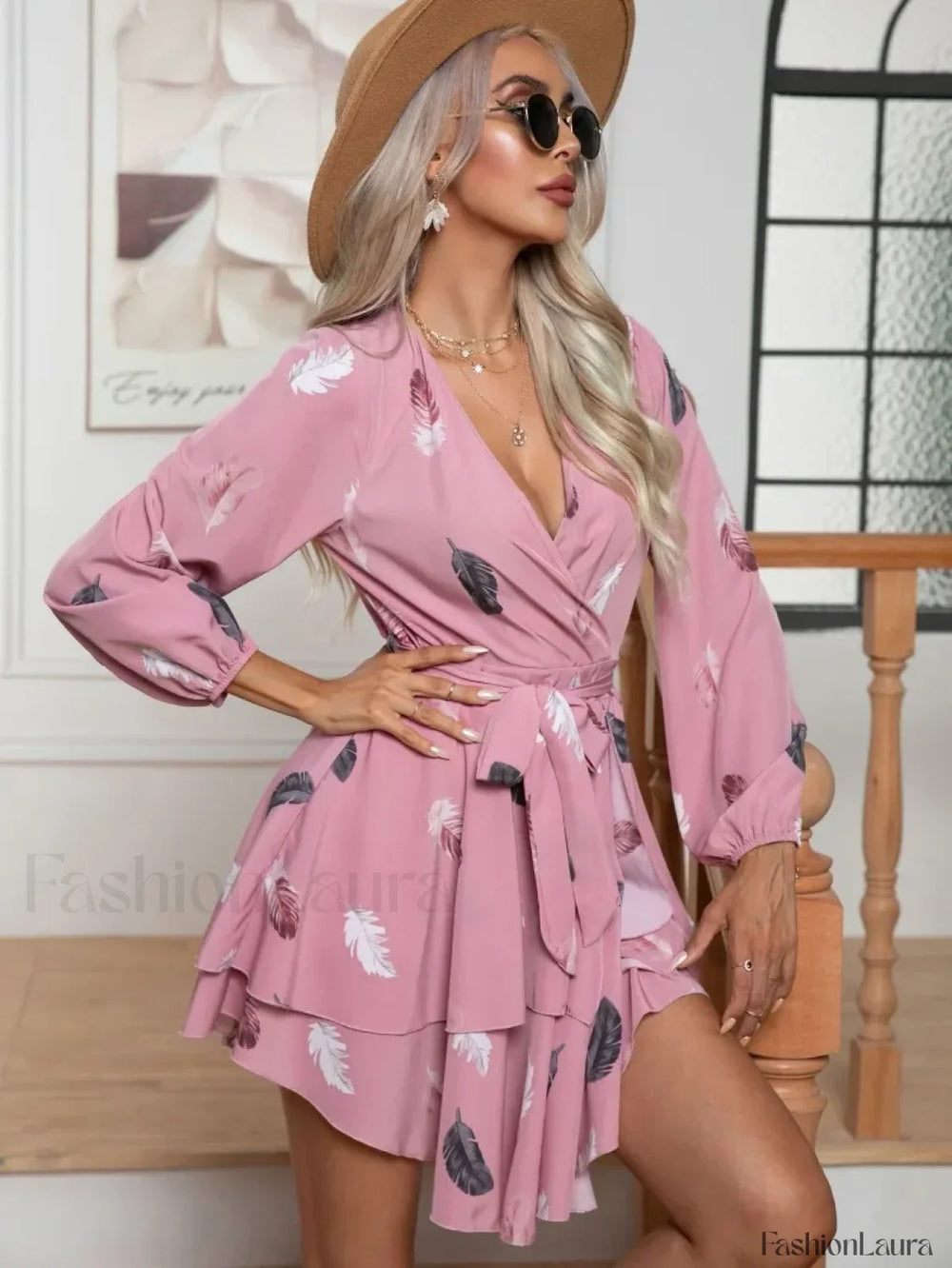 Skinny Feather Printed V neck for Women New 2024 Mini Dress