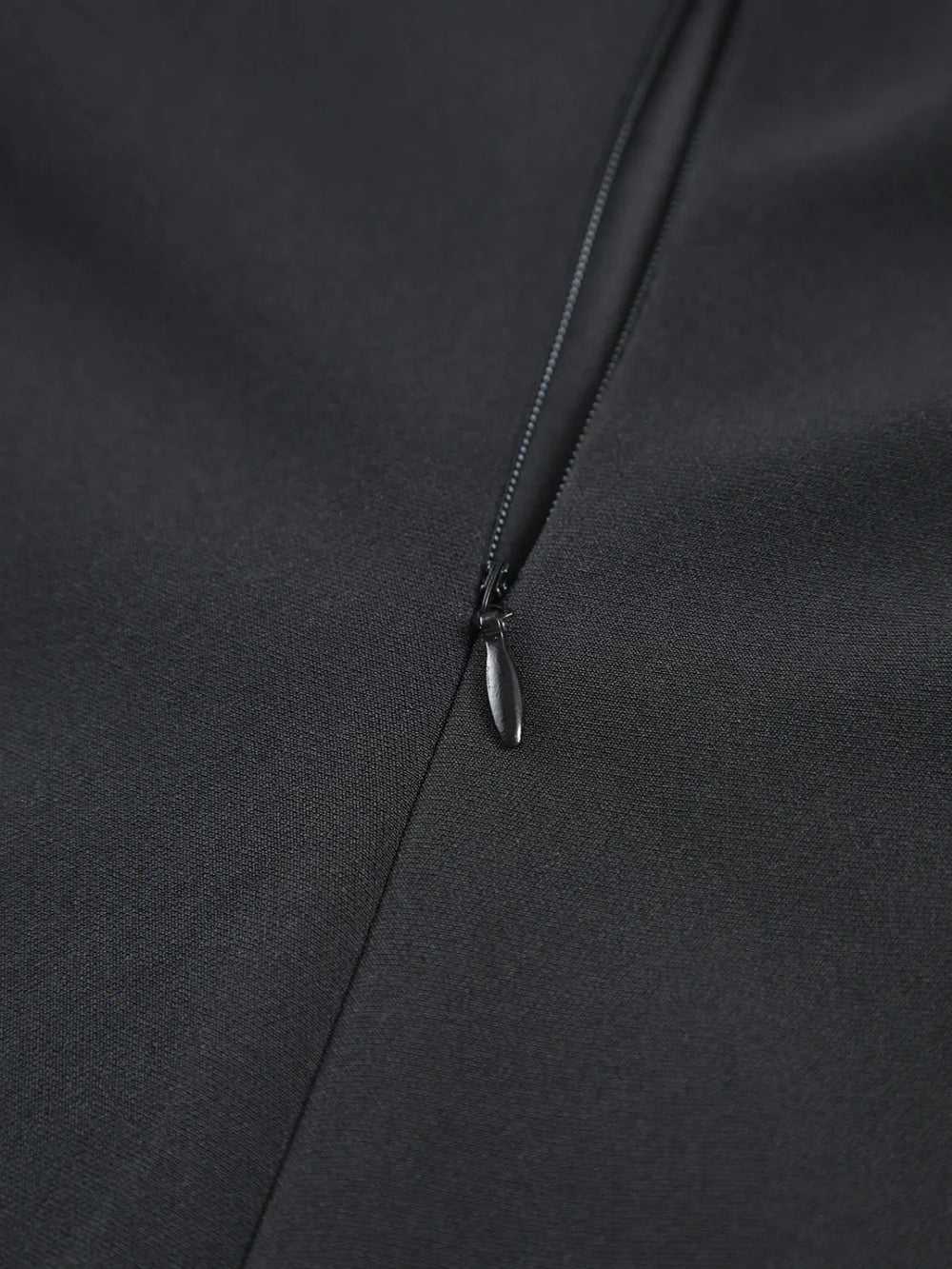 Sleeveless Pleated Long Dress Dresses