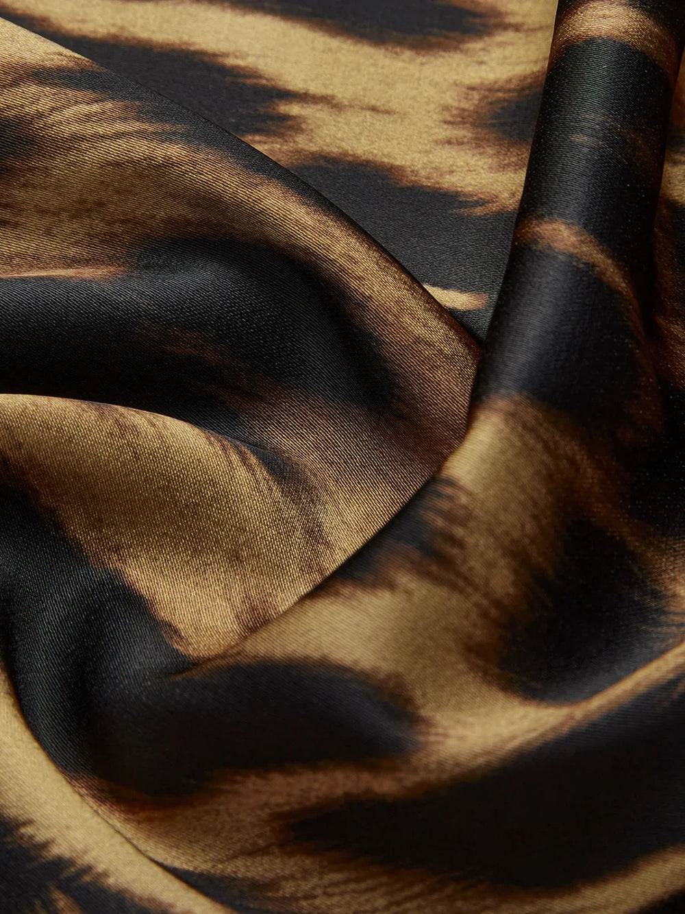 Slim Leopard Print Maxi Skirt Skirts