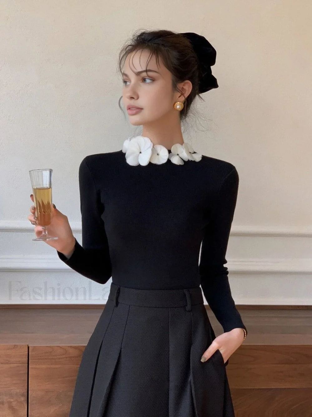 Solid Long Sleeve Floral Knit Top Black / XS Knit Tops