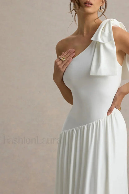 Solid Sleeveless One Shoulder Maxi Dress