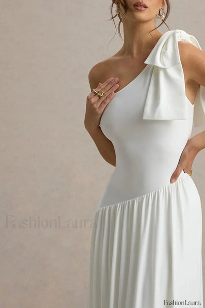 Solid Sleeveless One Shoulder Maxi Dress