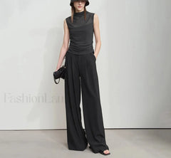 Solid Sleeveless Turtleneck Slim T Shirt Black / S