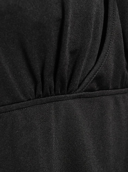 Solid V-neck Chain Sleeveless Tight Dress