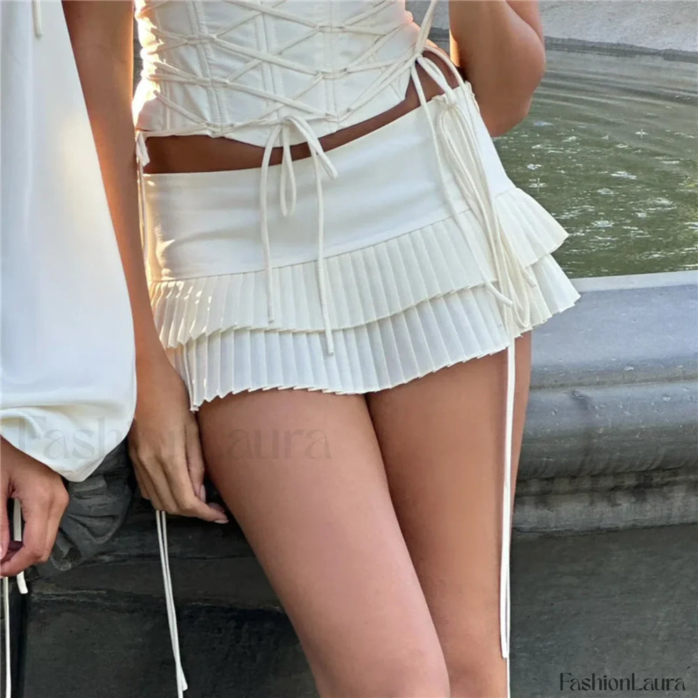 Tie Up Pleated White Mini Skirt WHITE / S