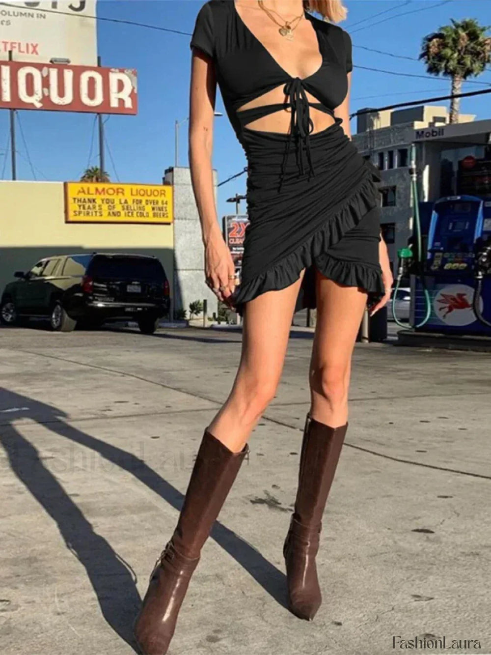 V Neck Ruched Hollow Mini Dress Black / S