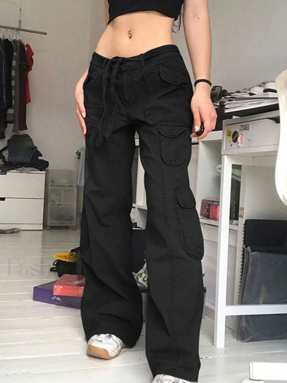 Washed Pocket Patched Cargo Jeans Cargo Jeans