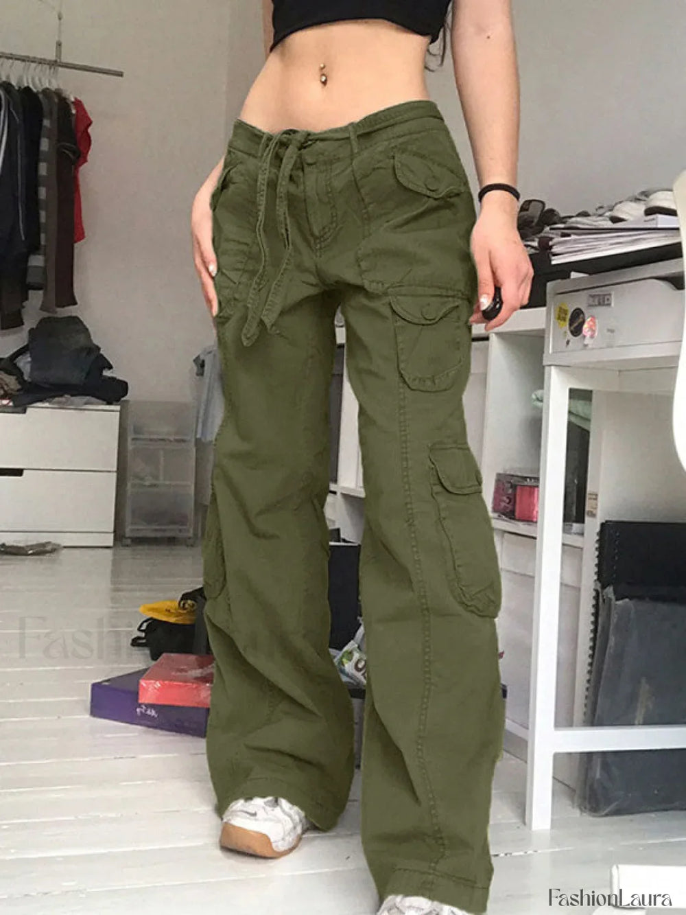 Washed Pocket Patched Cargo Jeans Cargo Jeans