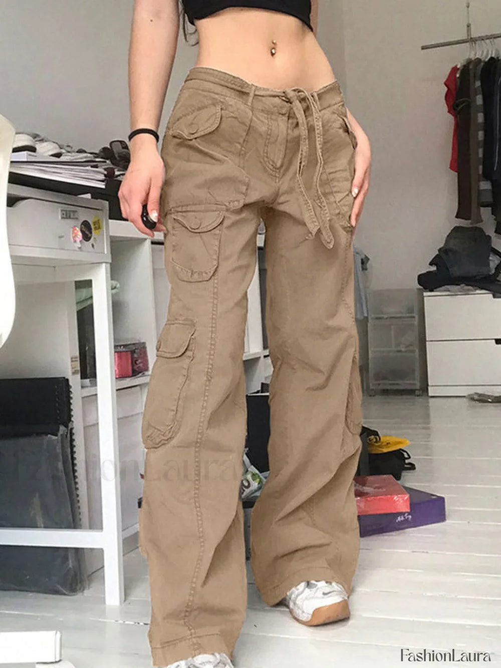 Washed Pocket Patched Cargo Jeans Cargo Jeans