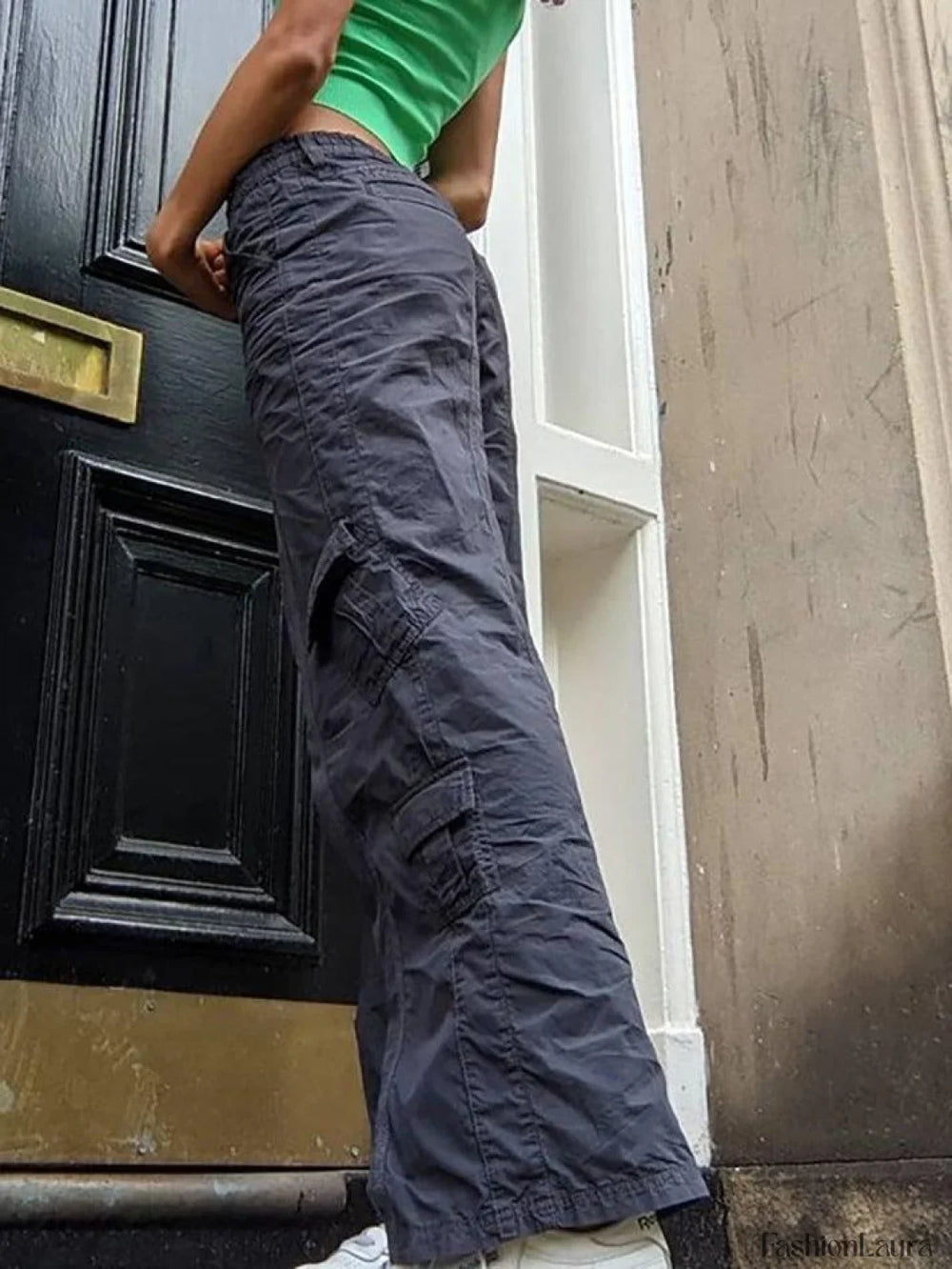 Washed Pocket Solid Cargo Pants Pants