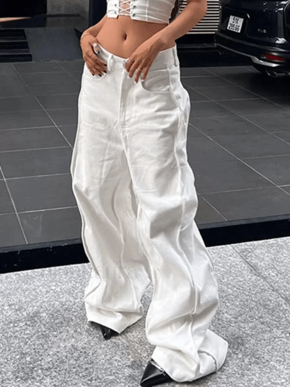 Wavy Side Relaxed Boyfriend Jeans Jeans