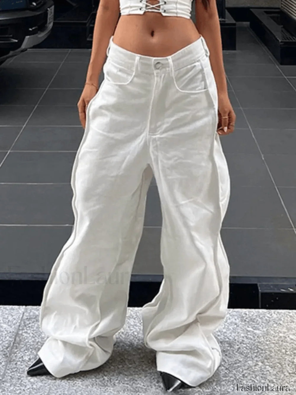 Wavy Side Relaxed Boyfriend Jeans White / S Jeans