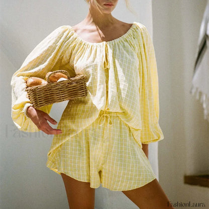 Women Plaid Tie up T shirt Elastic Waist Shorts Two Piece Set