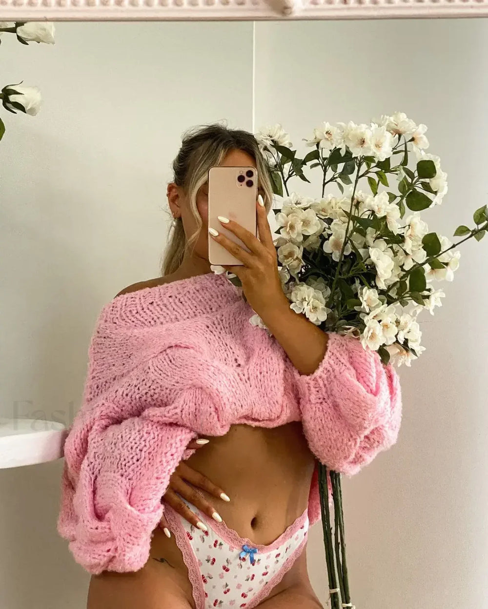 Women Solid Hollow Out Short Knitted Elegant Round Neck Long Sleeves Loose Sweater Pink / S Sweaters L
