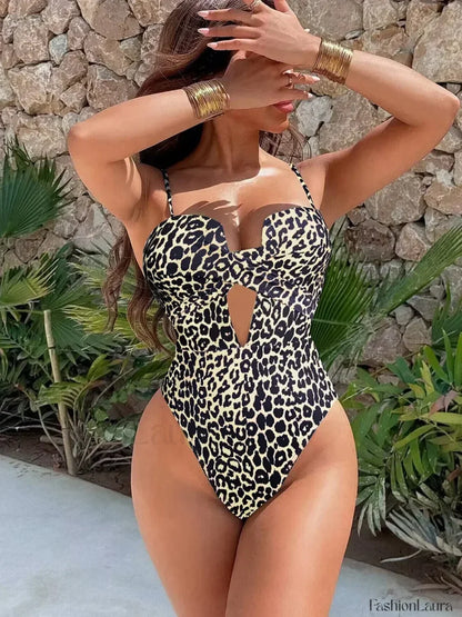 Wrinkled Bra Cup High Cut One Piece Leopard / S